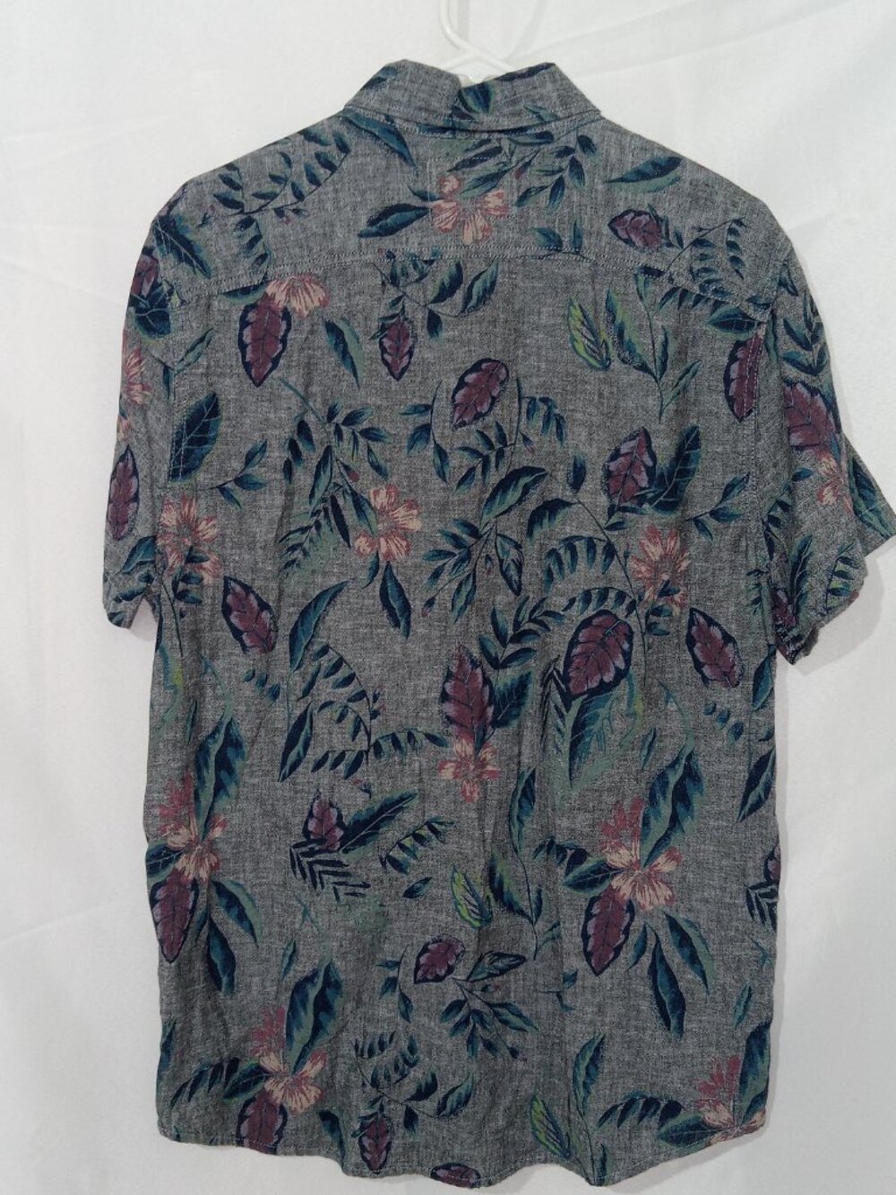 Hollister Linen Camp Shirt Mens L Gray Floral Collar Short Sleeve Preppy Coastal - Picture 5 of 11